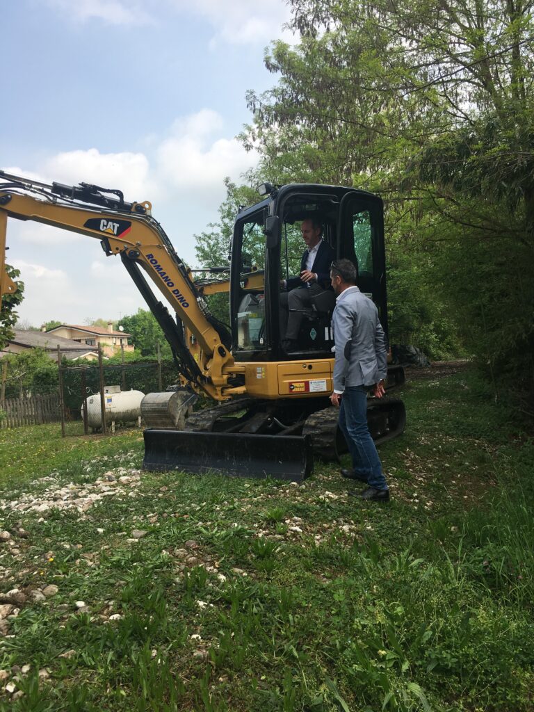 Iniziano i lavori per la realizzazione dell’ultimo miglio della Treviso-Ostiglia ciclabile 1 Inaugurazione cantiere pista ciclabile 2 2 Iniziano i lavori per la realizzazione dell’ultimo miglio della Treviso-Ostiglia ciclabile